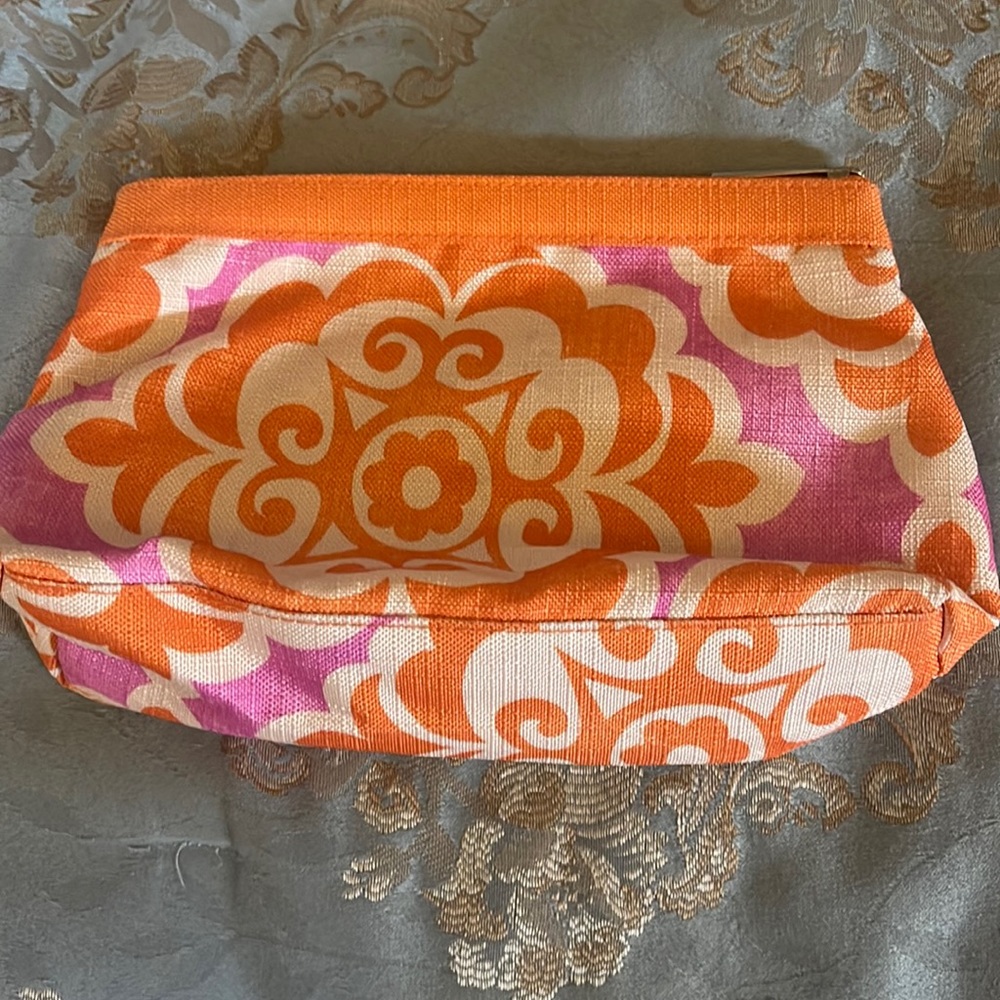 Very cute Clinique make up bag